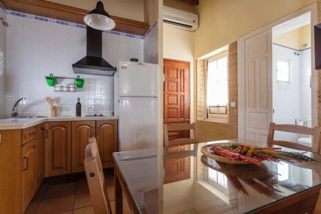 Precioso Apartamento - Localizacion Ideal **Wifi - A/C** セビリア エクステリア 写真