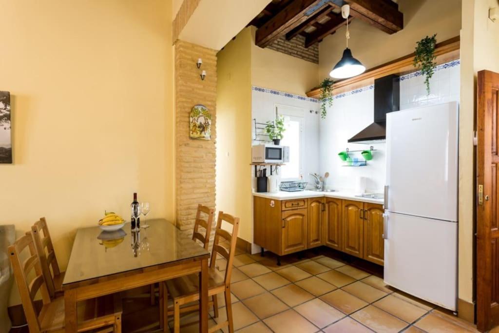 Precioso Apartamento - Localizacion Ideal **Wifi - A/C** セビリア エクステリア 写真