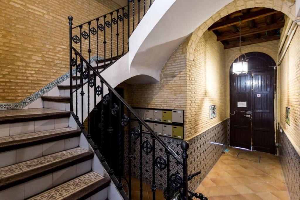Precioso Apartamento - Localizacion Ideal **Wifi - A/C** セビリア エクステリア 写真